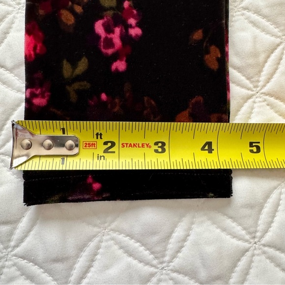 J.Jill Black Velour Long Sleeve Pullover Top Red Pink Floral Size SP - Picture 8 of 13